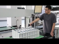 Ο τοίχος τοποθέτησε την ηλιακή μπαταρία